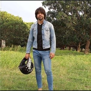 Meet your Posher, Noel